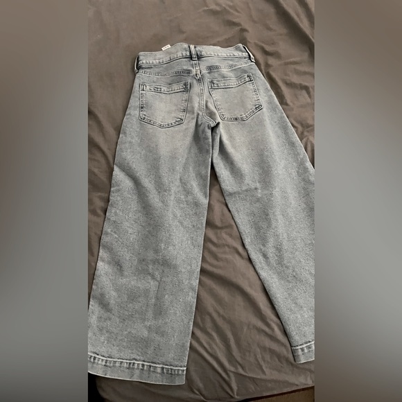 Banana Republic Wide Leg, High Waisted Cropped Jeans - Picture 5 of 5